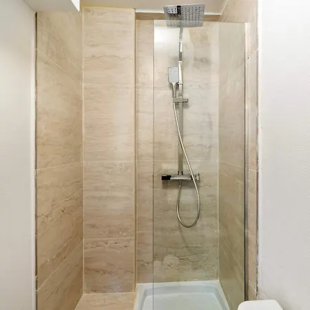Porte De Versailles - Premium * Paris